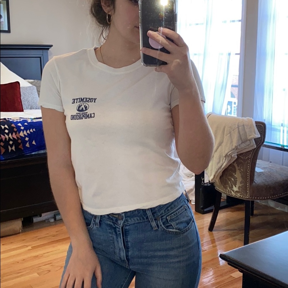 Yosemite campground Brandy Melville T-shirt 🤍 - Picture 5 of 5